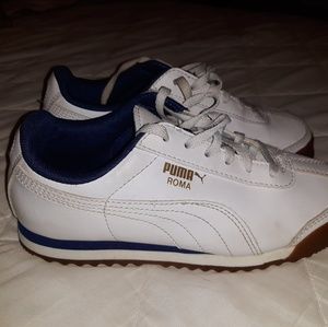 Kids Pumas